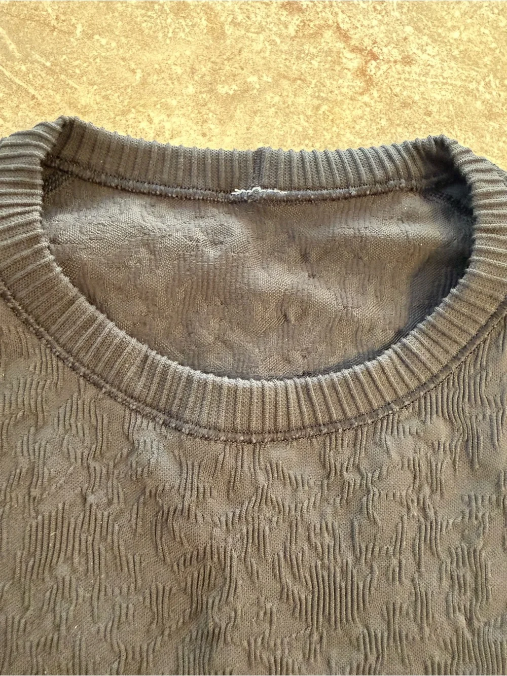 🖤Lululemon Rest Less Pullover Top Black Textured Long Sleeve Size 6 NWOT